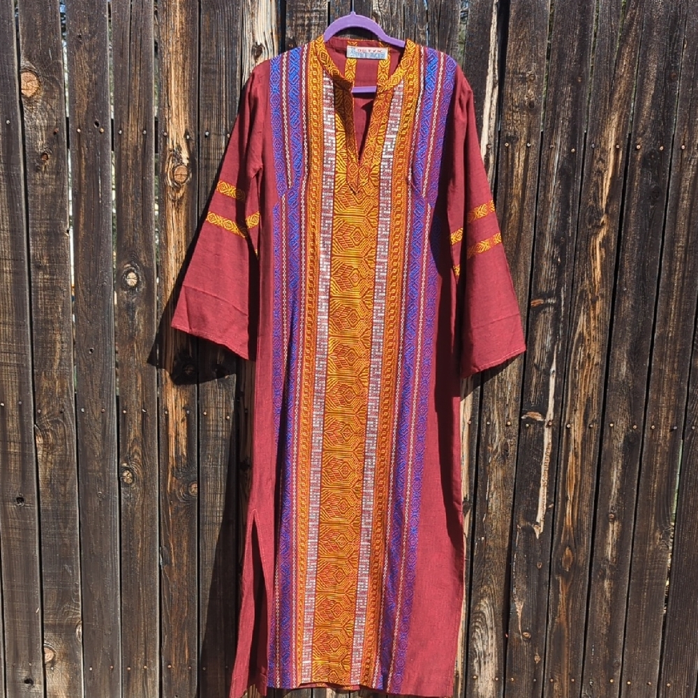 Gorgeous Middle Eastern Kaftan